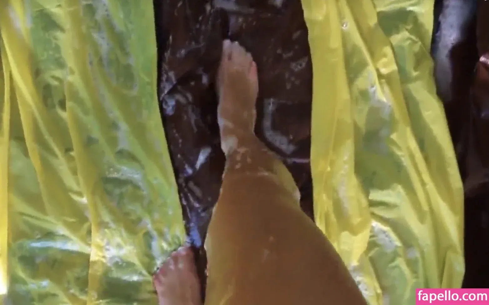 Taylor Alesia Onlyfans Photo Gallery 