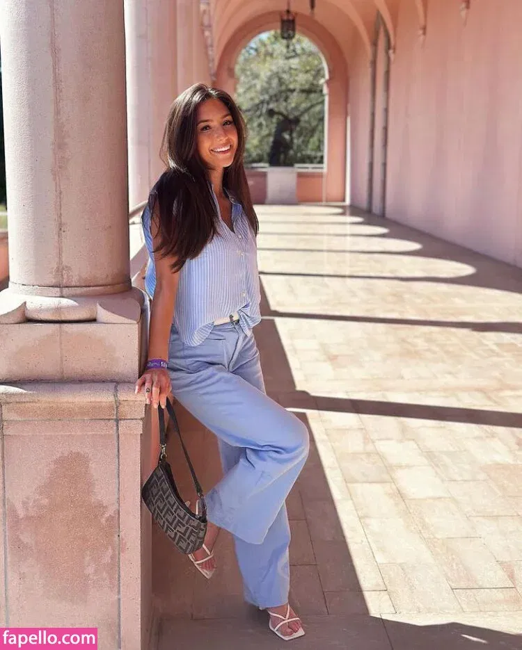 Taylor Alesia Onlyfans Photo Gallery 