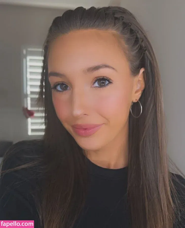 Taylor Alesia Onlyfans Photo Gallery 