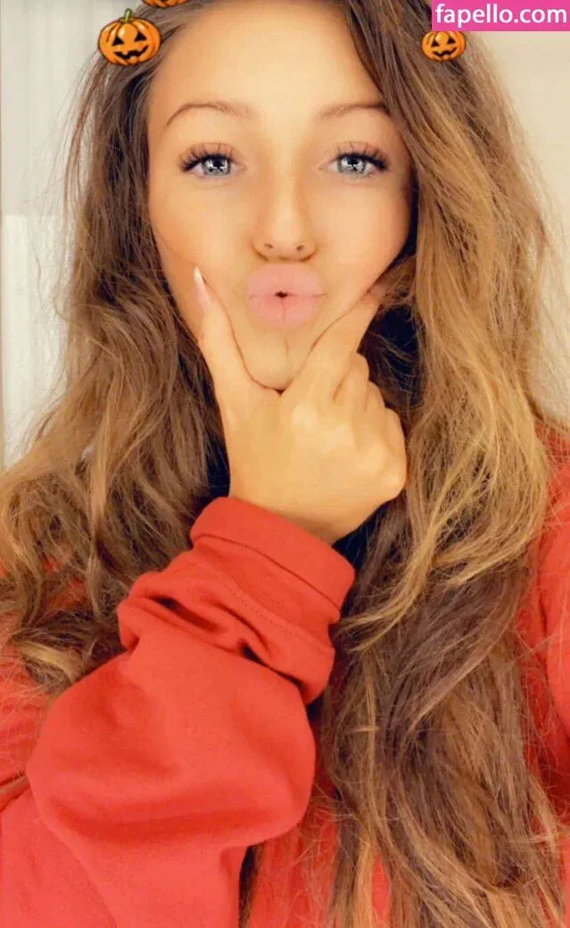 Taylor Alesia Onlyfans Photo Gallery 