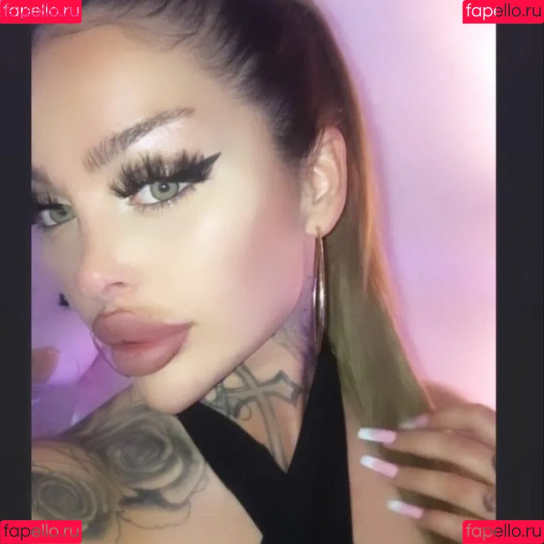 lola_official Onlyfans Photo Gallery 