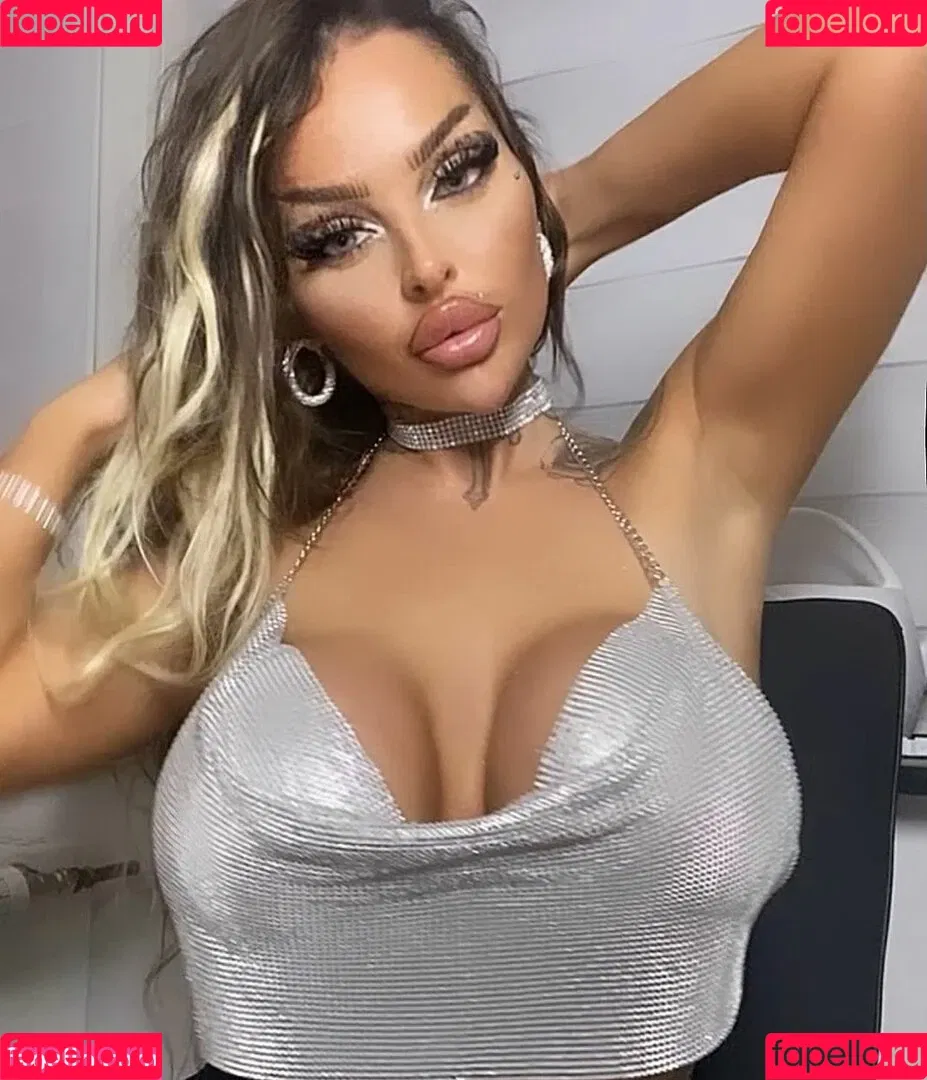 lola_official Onlyfans Photo Gallery 