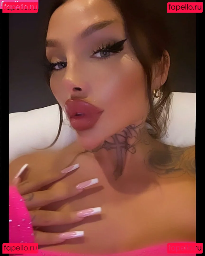 lola_official Onlyfans Photo Gallery 