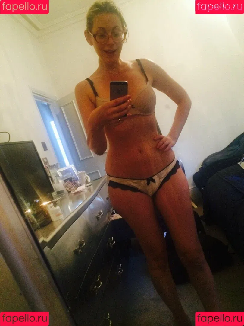 Olivia Lee Onlyfans Photo Gallery 