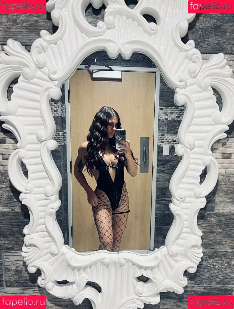Sloane Nash Onlyfans Photo Gallery 