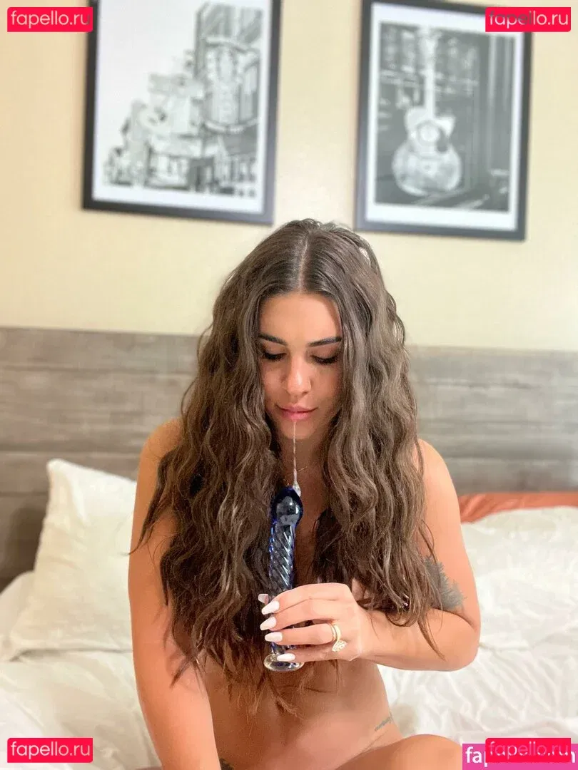 Sloane Nash Onlyfans Photo Gallery 