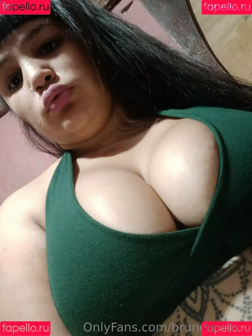 brunettegm2 Onlyfans Photo Gallery 