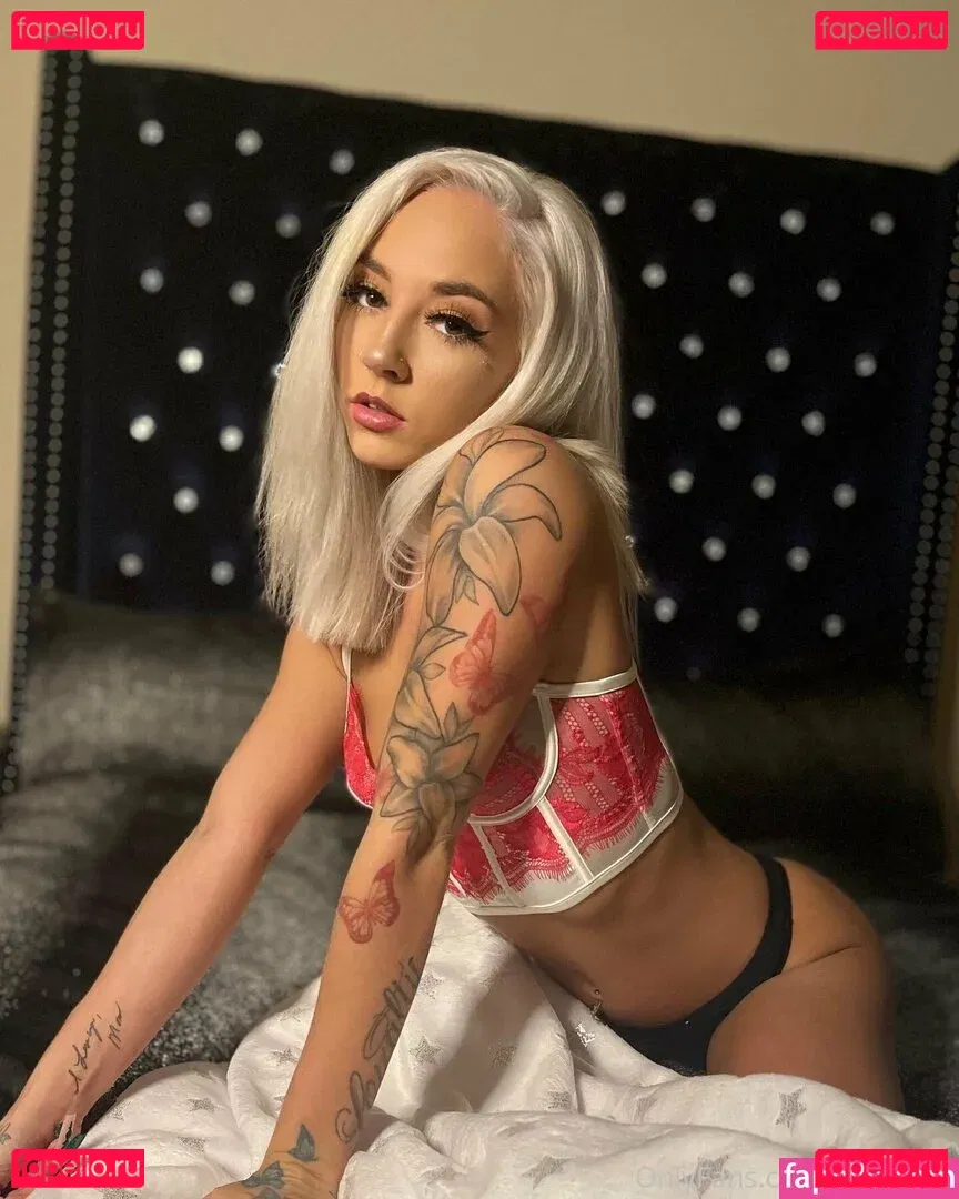 sarahnell Onlyfans Photo Gallery 