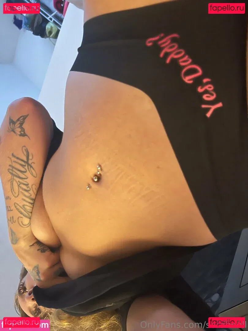 sarahnell Onlyfans Photo Gallery 