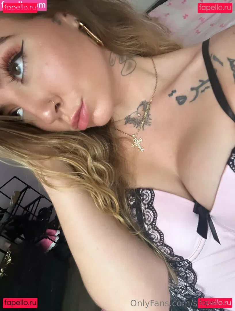 sarahnell Onlyfans Photo Gallery 