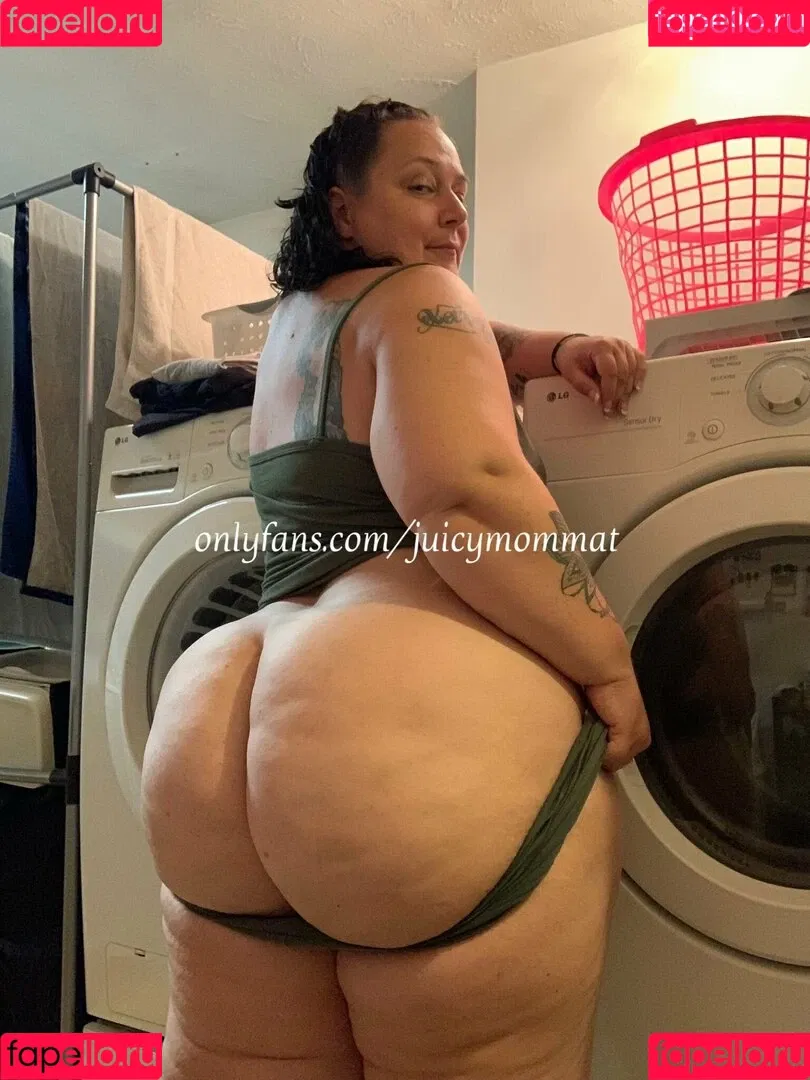 JuicymommaT Onlyfans Photo Gallery 