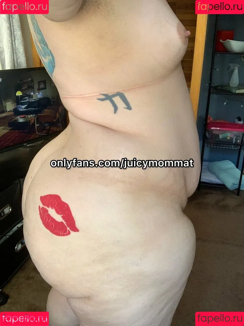 JuicymommaT Onlyfans Photo Gallery 