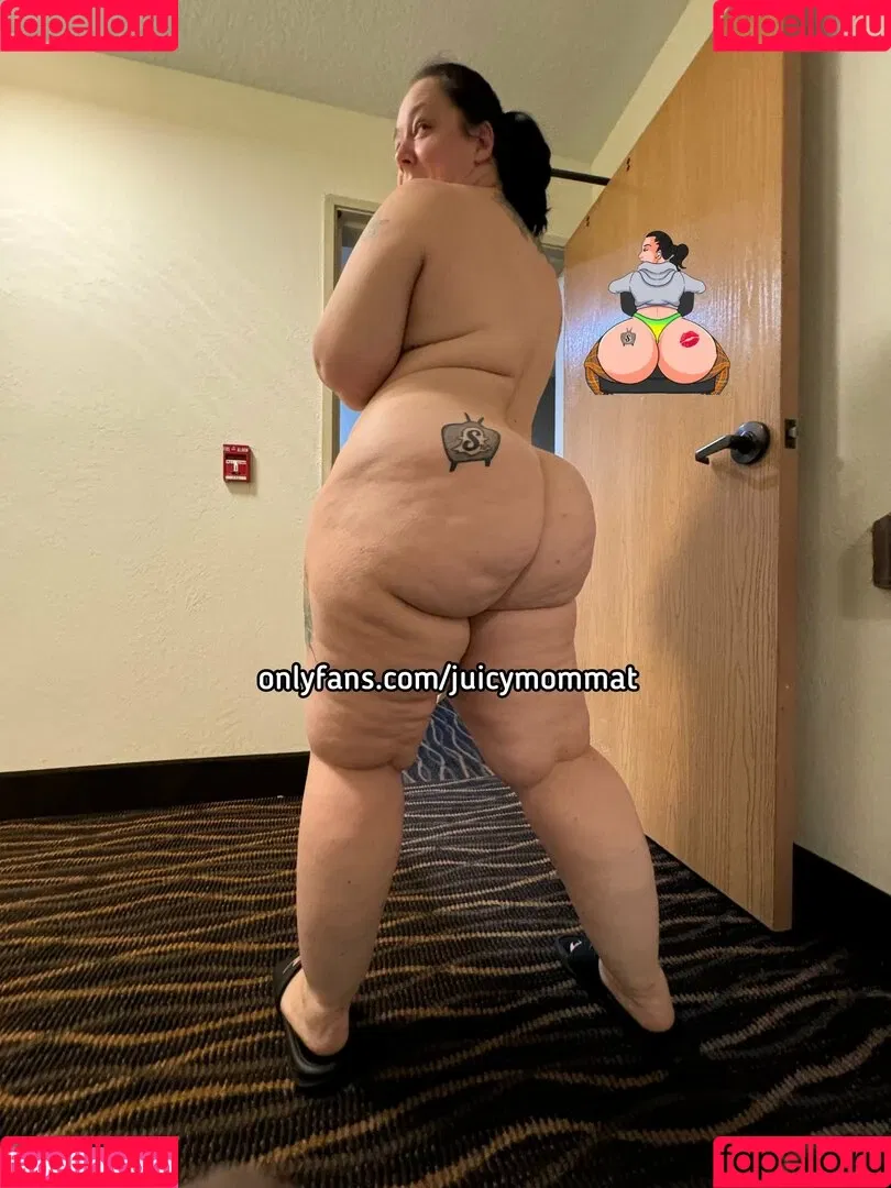 JuicymommaT Onlyfans Photo Gallery 