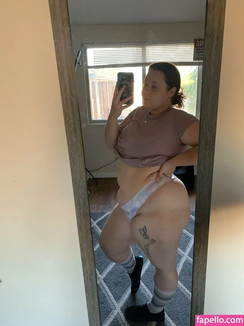 JuicymommaT Onlyfans Photo Gallery 