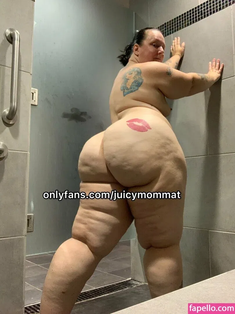 JuicymommaT Onlyfans Photo Gallery 
