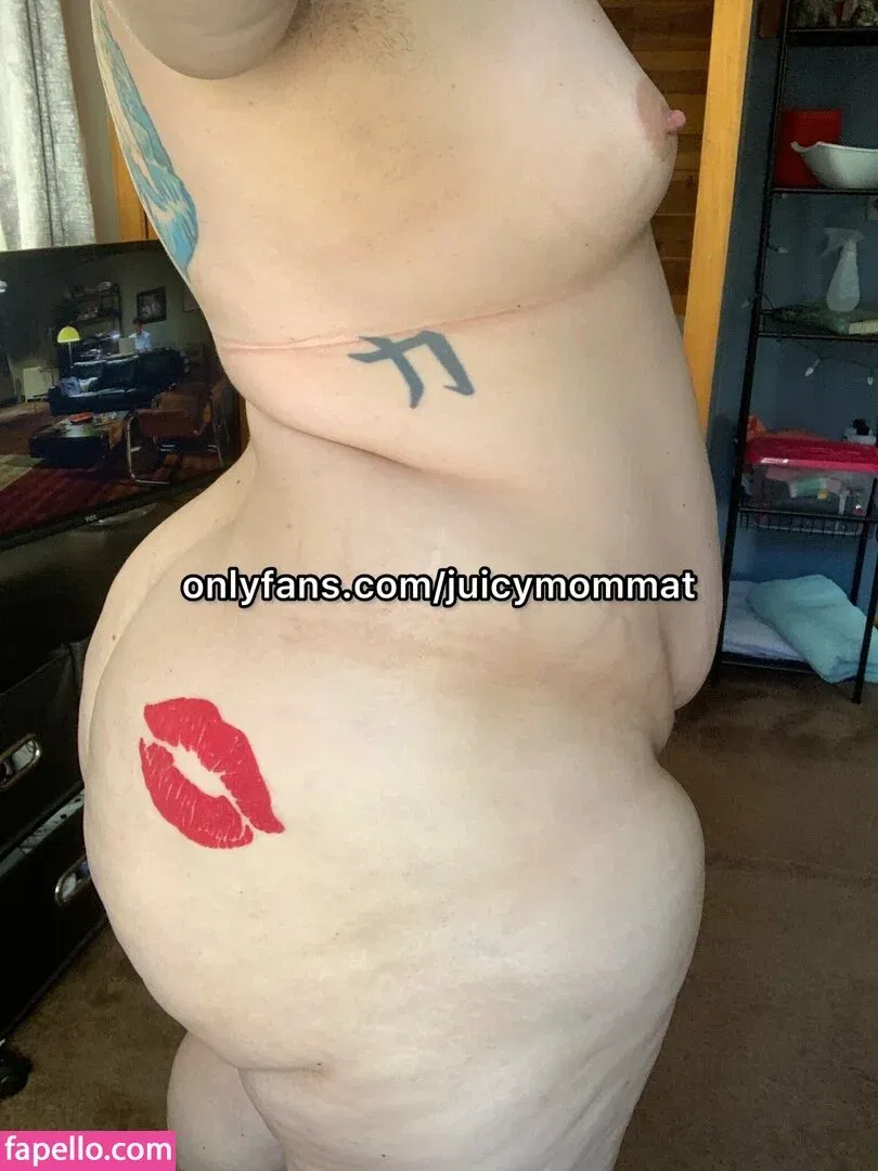 JuicymommaT Onlyfans Photo Gallery 
