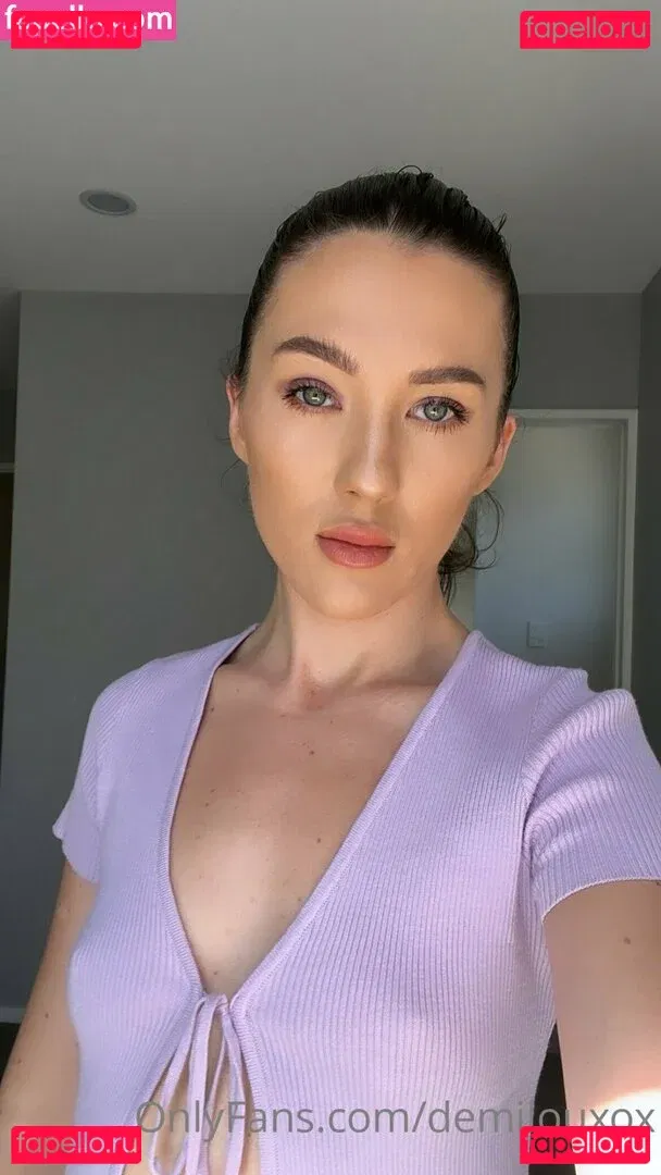 demilouxox Onlyfans Photo Gallery 