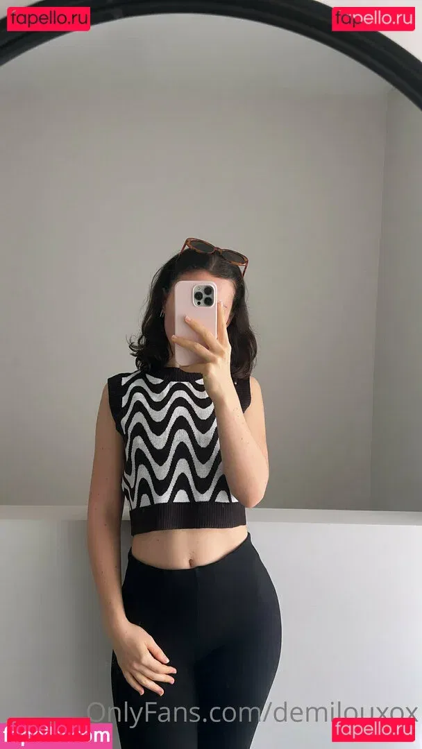 demilouxox Onlyfans Photo Gallery 