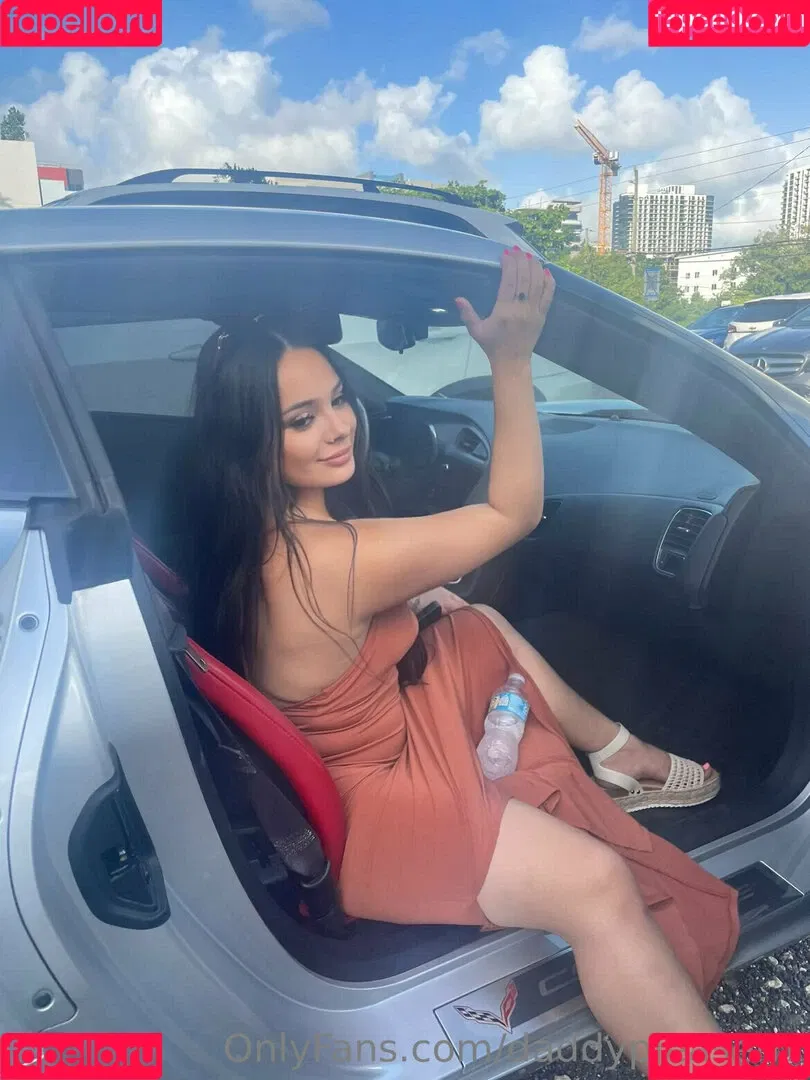 kendallknightt Onlyfans Photo Gallery 