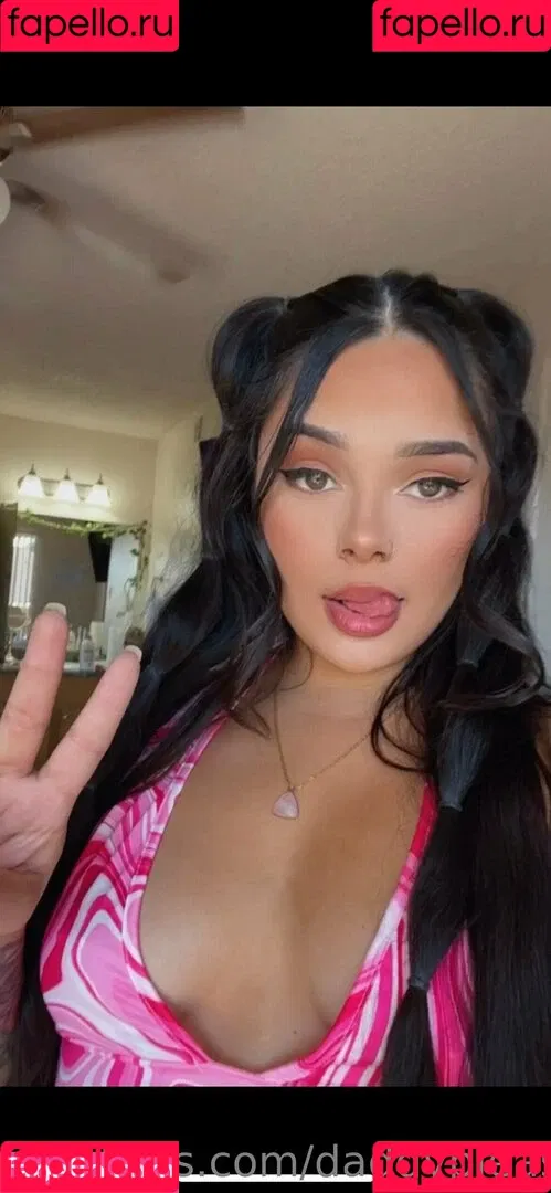kendallknightt Onlyfans Photo Gallery 