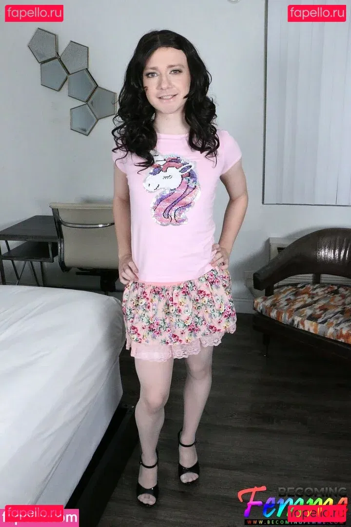 Riley Cross Onlyfans Photo Gallery 