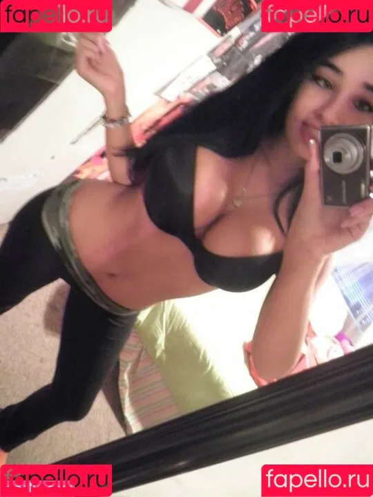 Paris Dylan Onlyfans Photo Gallery 