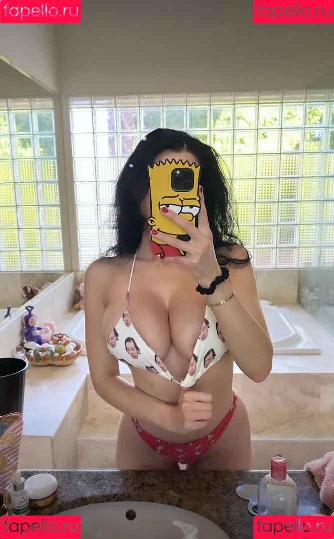Paris Dylan Onlyfans Photo Gallery 