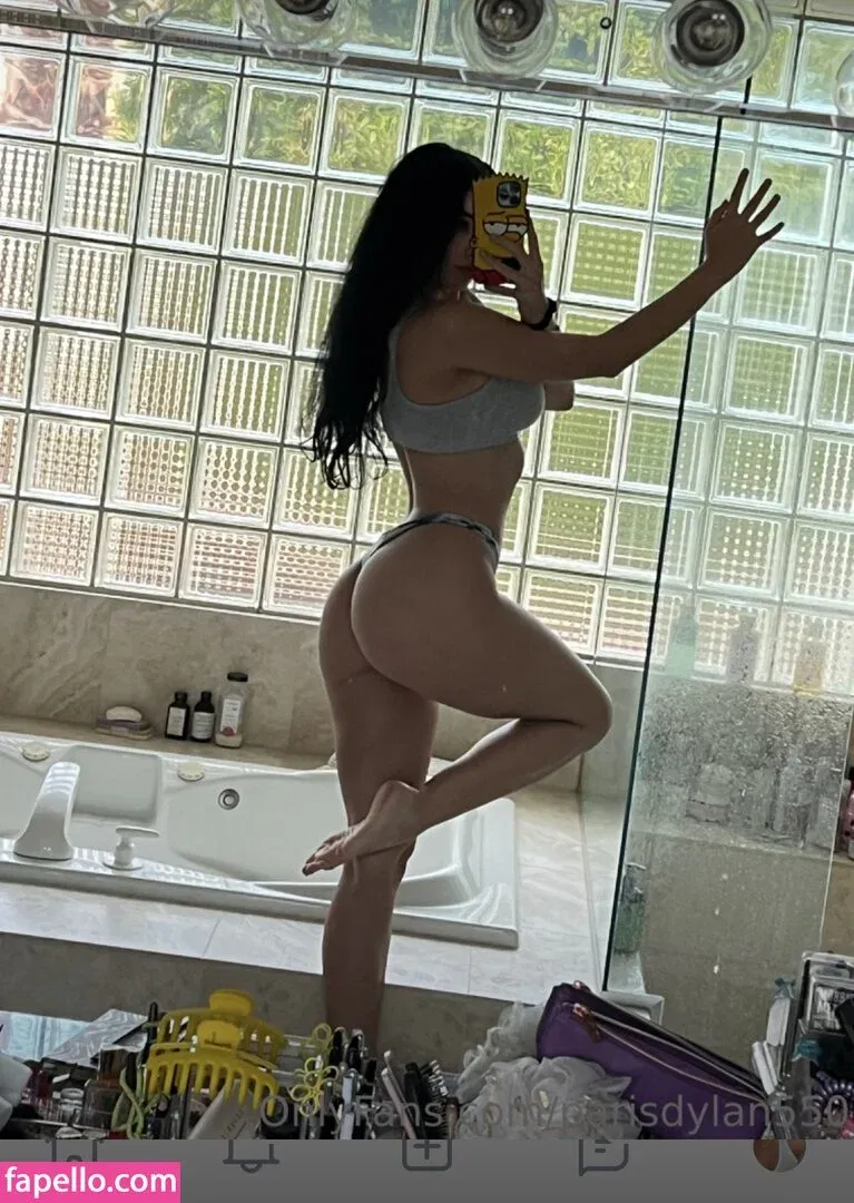 Paris Dylan Onlyfans Photo Gallery 