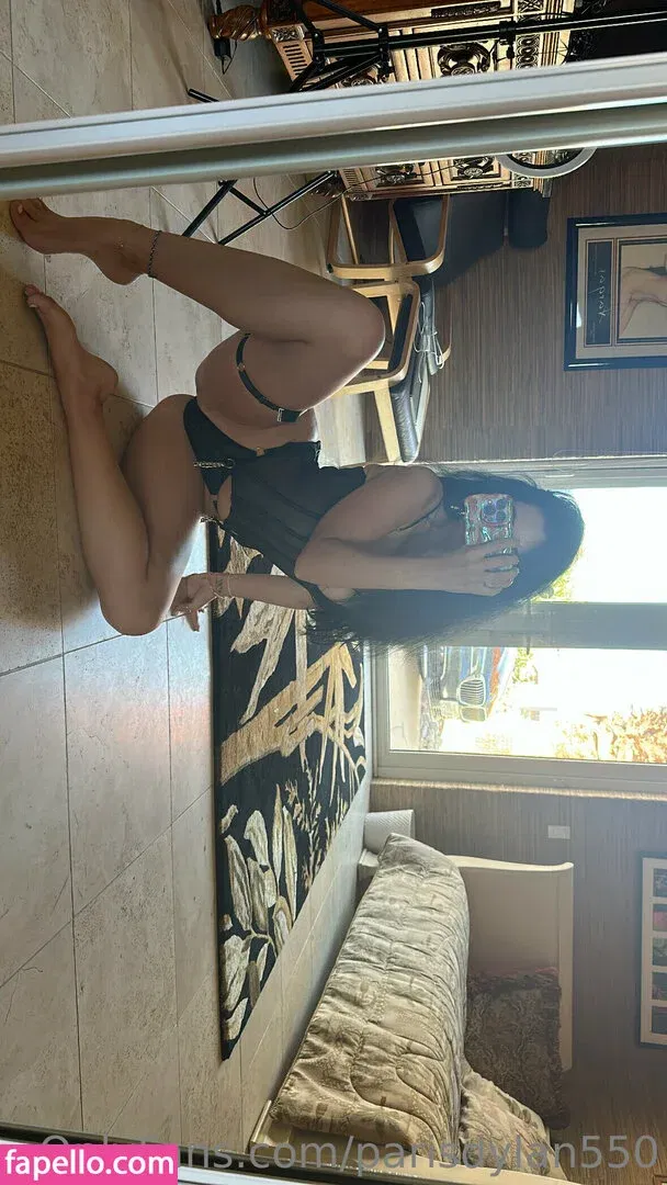 Paris Dylan Onlyfans Photo Gallery 