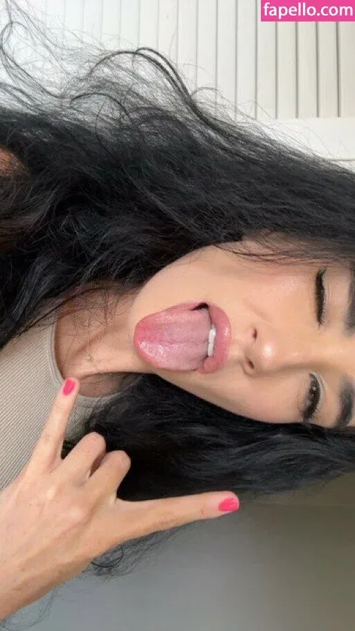 Paris Dylan Onlyfans Photo Gallery 