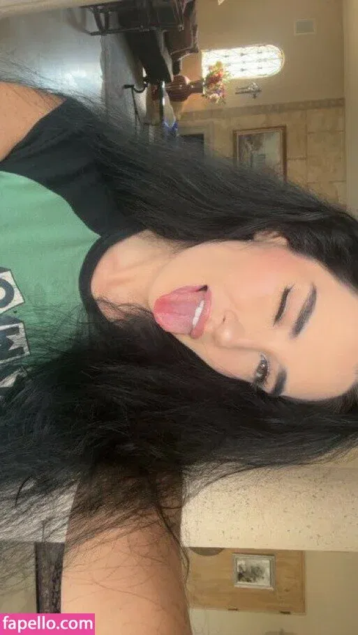 Paris Dylan Onlyfans Photo Gallery 