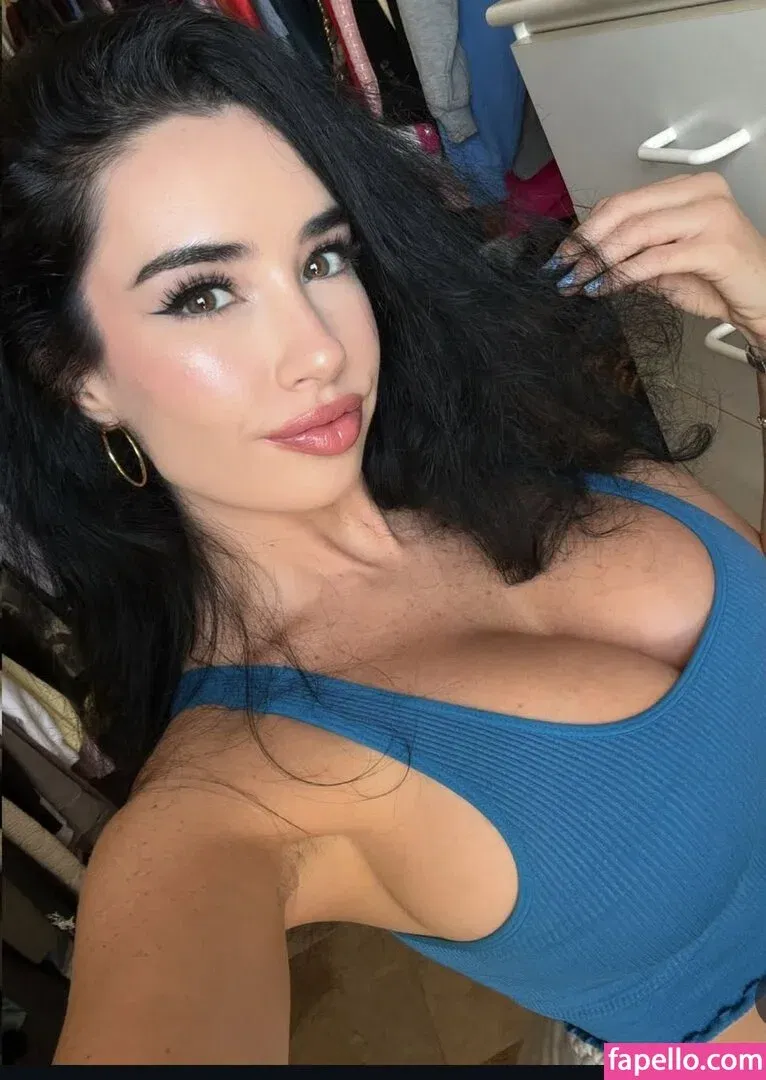 Paris Dylan Onlyfans Photo Gallery 