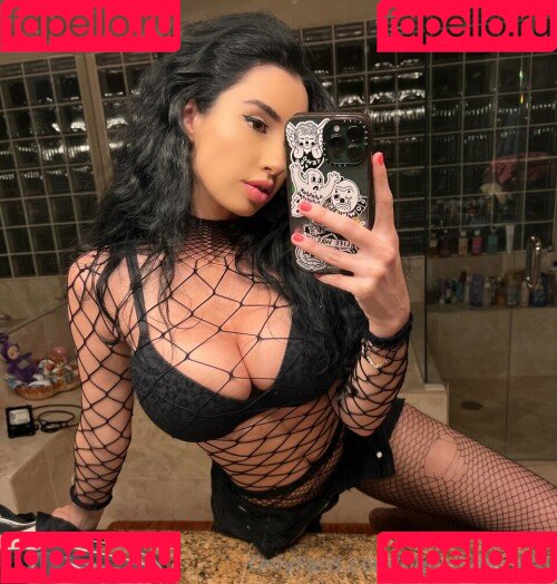 Paris Dylan Onlyfans Photo Gallery 