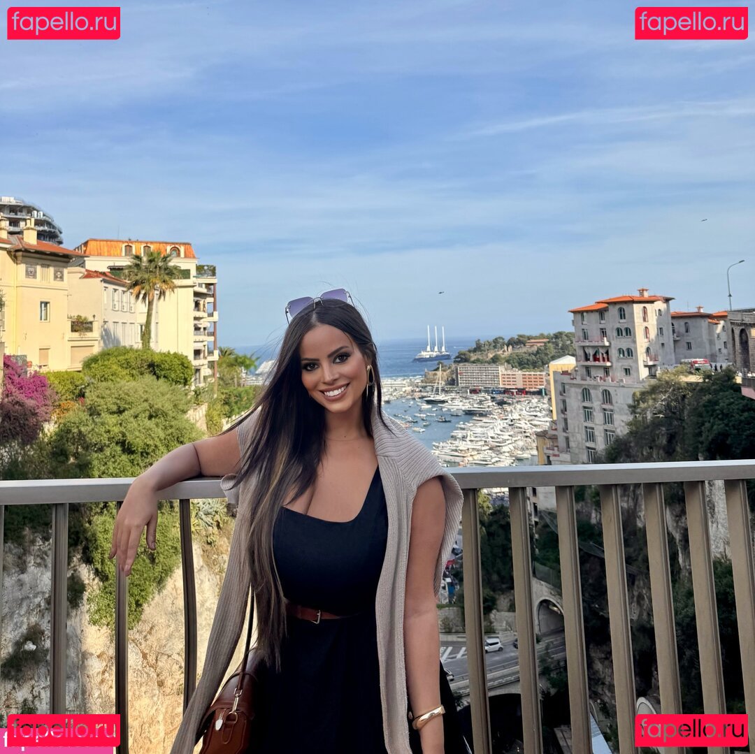 Carolina Barros Nude Onlyfans Photo 14