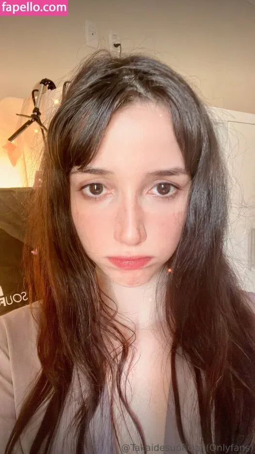 Takai Desu Onlyfans Photo Gallery 