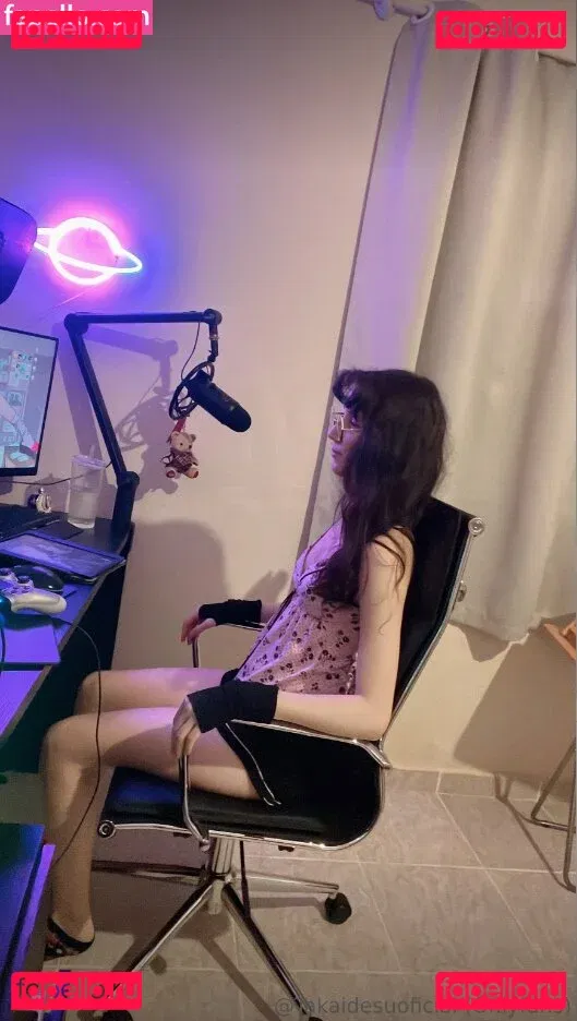 Takai Desu Onlyfans Photo Gallery 