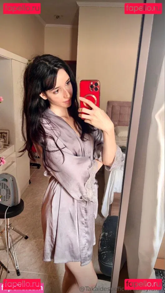 Takai Desu Onlyfans Photo Gallery 