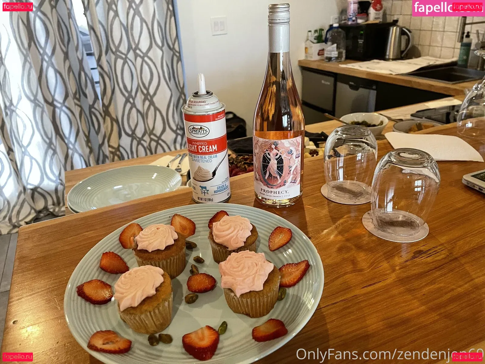 zendenjen69 Onlyfans Photo Gallery 