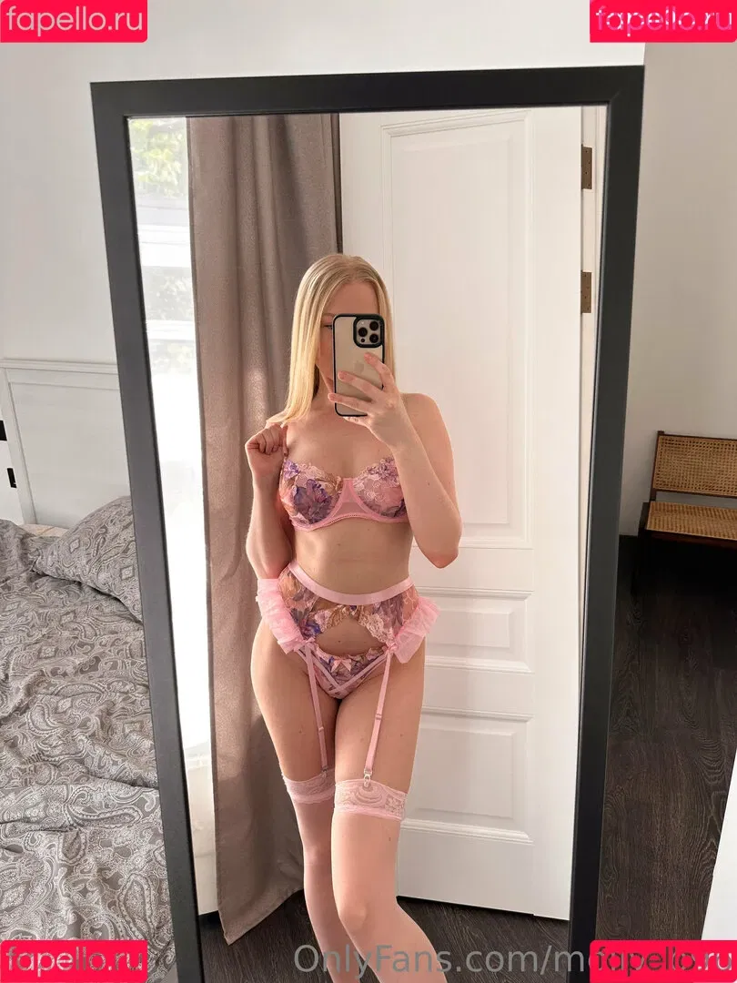 molly_p96 Onlyfans Photo Gallery 