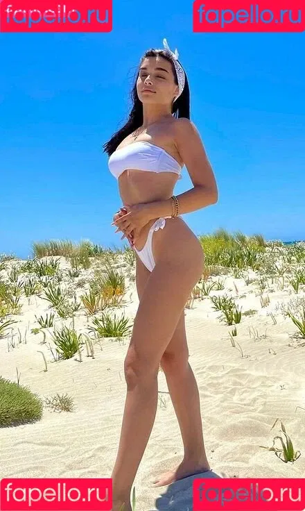 Sofia Crisafulli Onlyfans Photo Gallery 