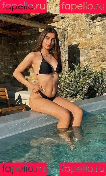 Sofia Crisafulli Onlyfans Photo Gallery 