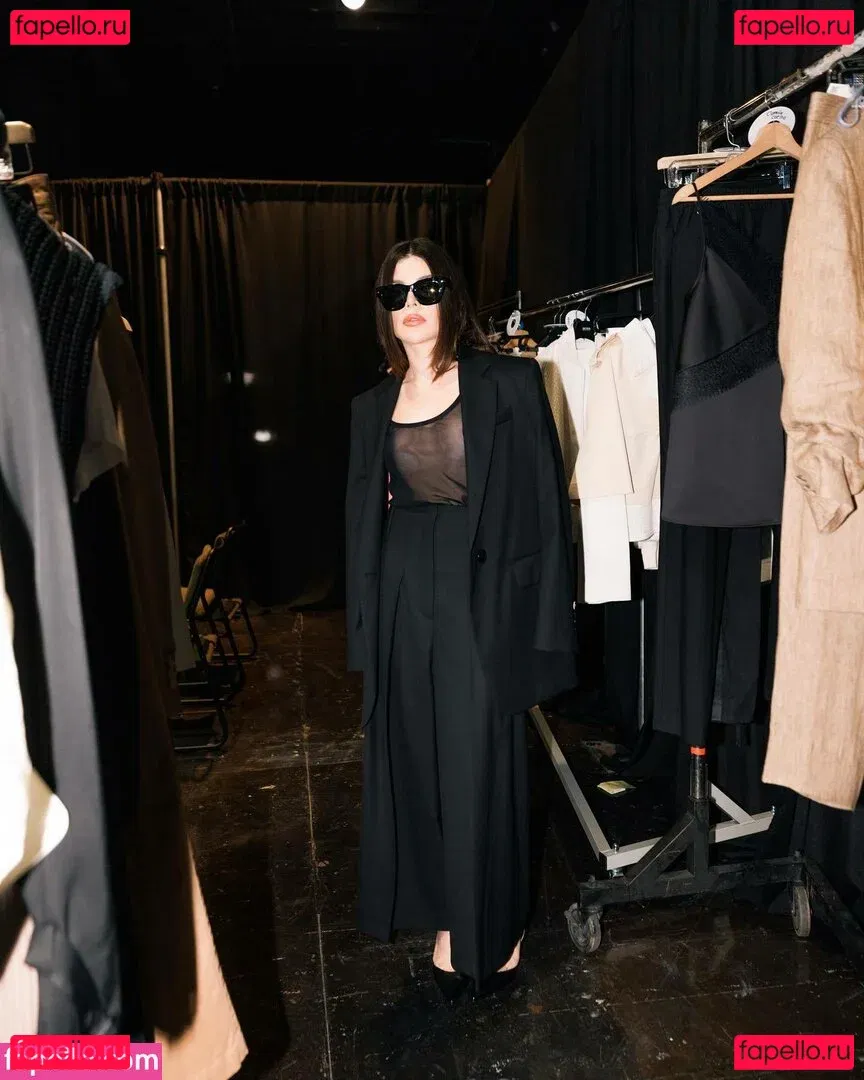 GKay Onlyfans Photo Gallery 