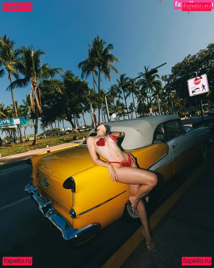 GKay Onlyfans Photo Gallery 