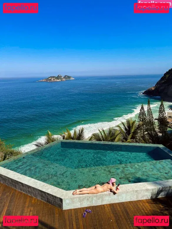 GKay Onlyfans Photo Gallery 