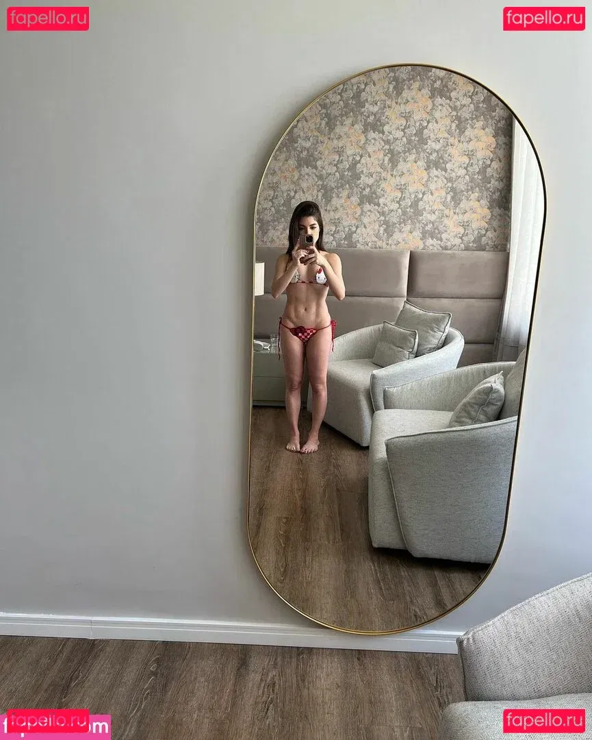 GKay Onlyfans Photo Gallery 