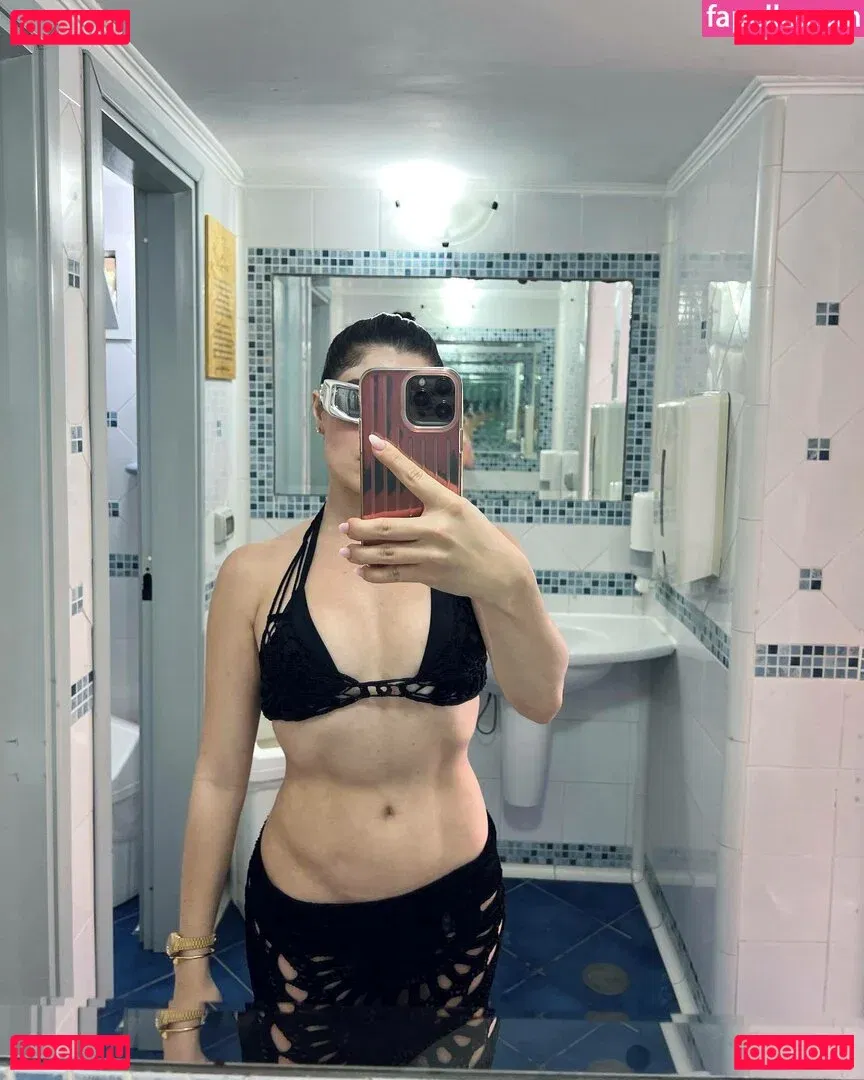 GKay Onlyfans Photo Gallery 