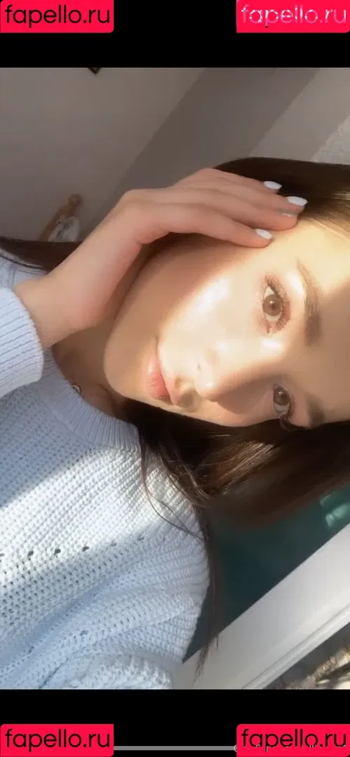 Elle Lean Onlyfans Photo Gallery 