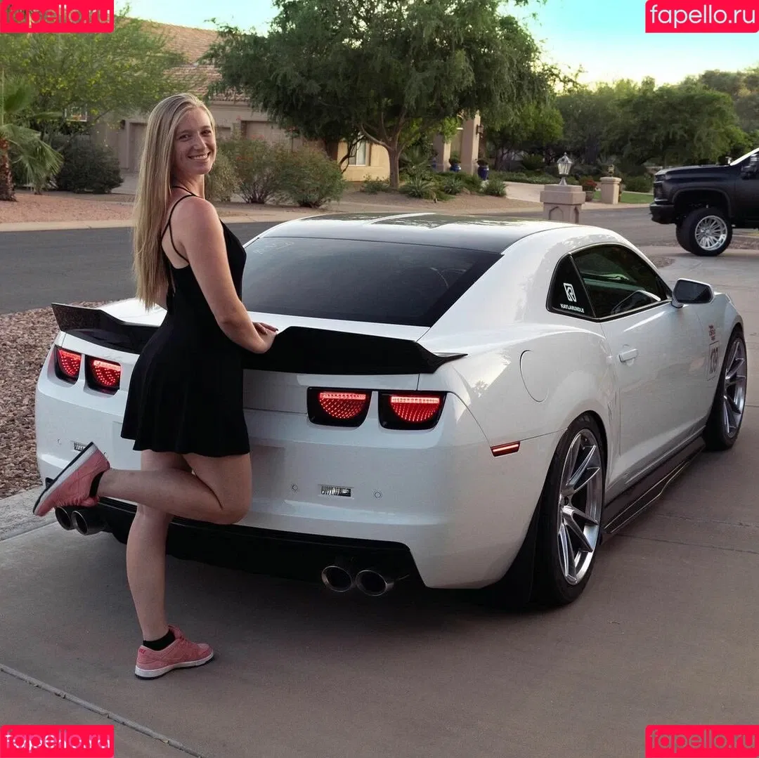 Kayla Rundle Onlyfans Photo Gallery 