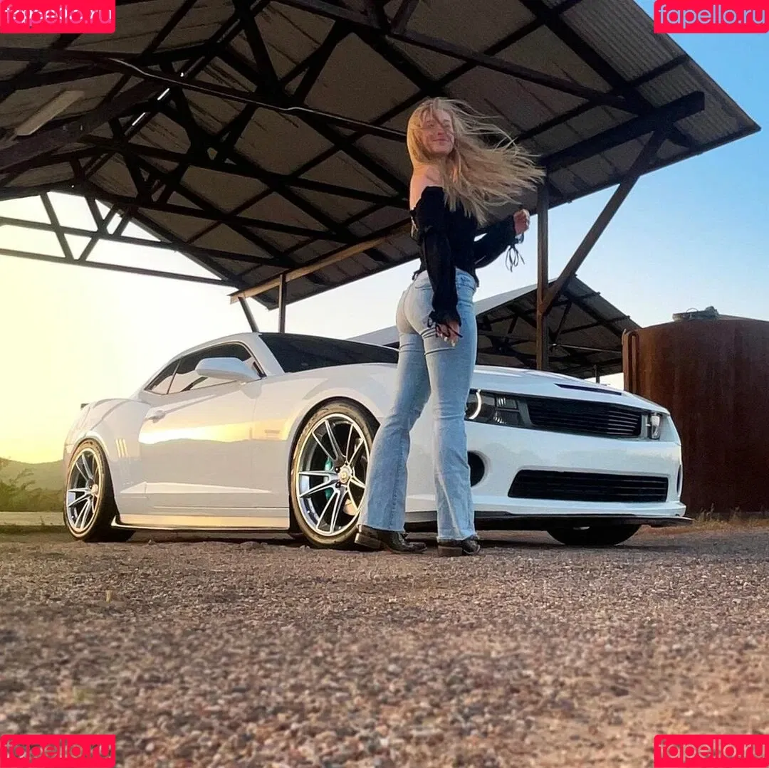 Kayla Rundle Onlyfans Photo Gallery 
