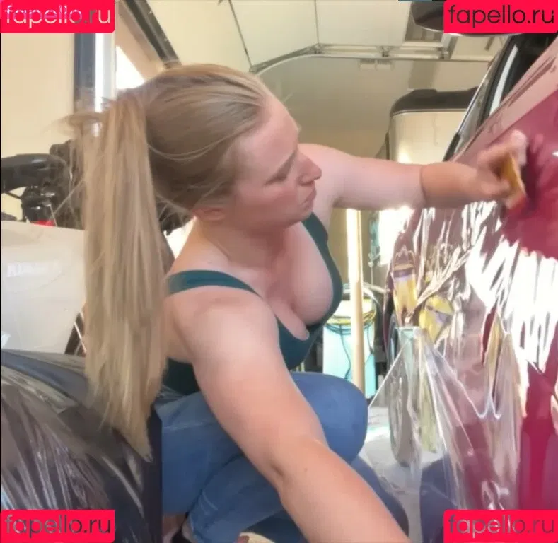 Kayla Rundle Onlyfans Photo Gallery 